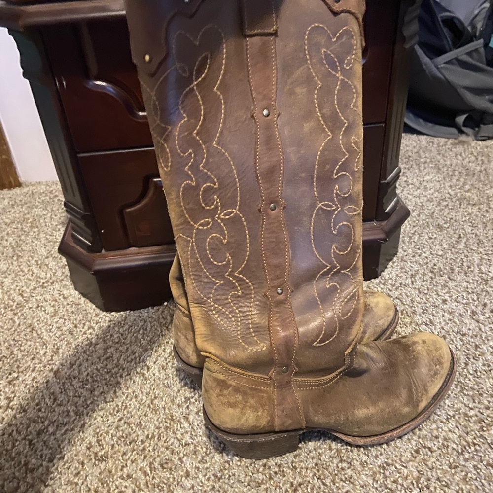 Corral boots
